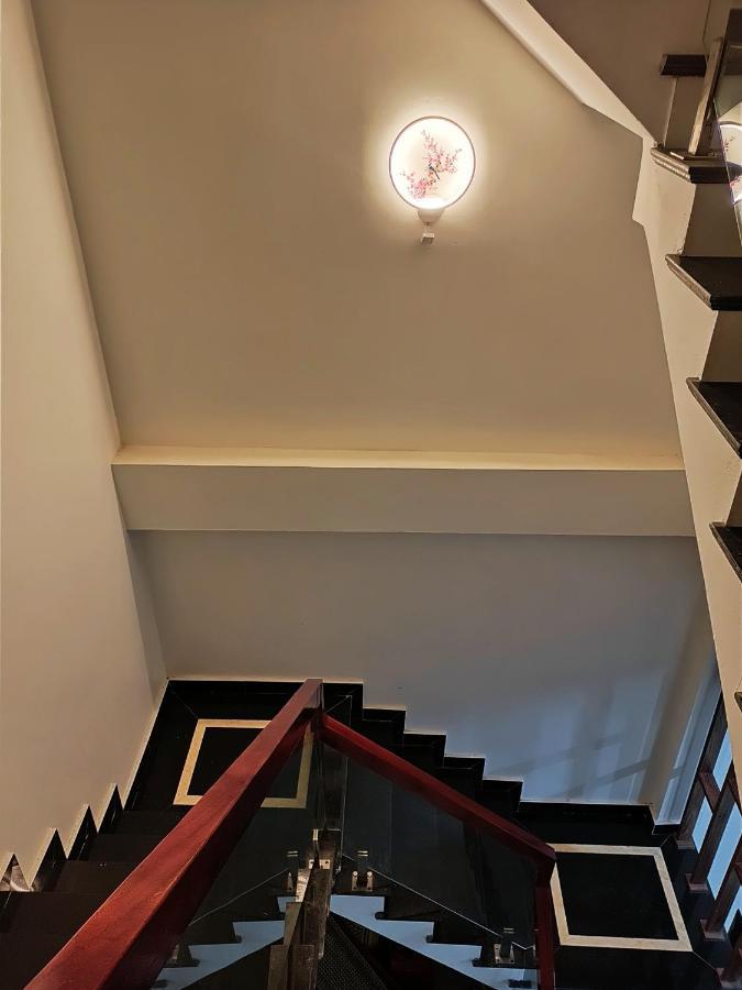 Apartament Nha Nghi Quang Trung Dong Van  Zewnętrze zdjęcie