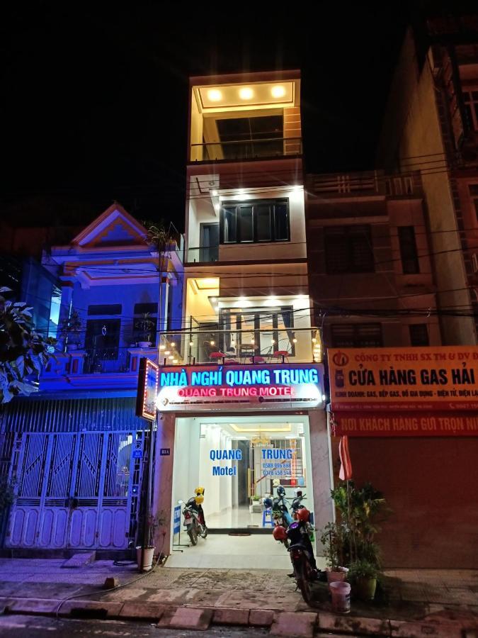Apartament Nha Nghi Quang Trung Dong Van  Zewnętrze zdjęcie