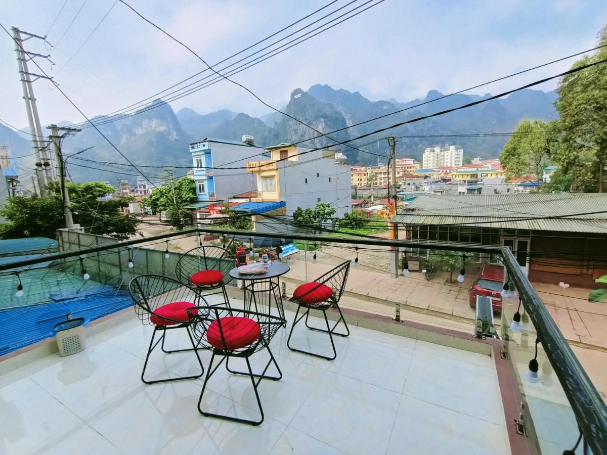 Apartament Nha Nghi Quang Trung Dong Van  Zewnętrze zdjęcie