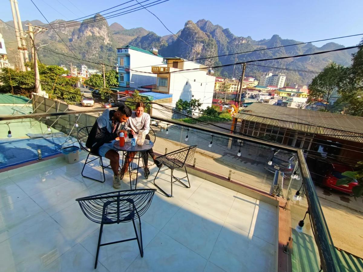 Apartament Nha Nghi Quang Trung Dong Van  Zewnętrze zdjęcie